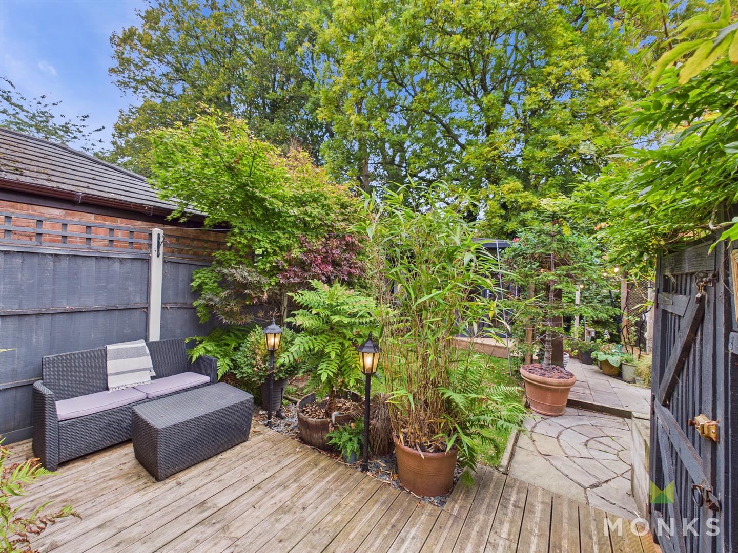 23 Orchard Drive, Oswestry, SY11 4LX For Sale 23 Orchard Drive, Oswestry, SY11 4LX For Sale